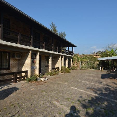 Residencial Da Casinha Lägenhet Garopaba Exteriör bild